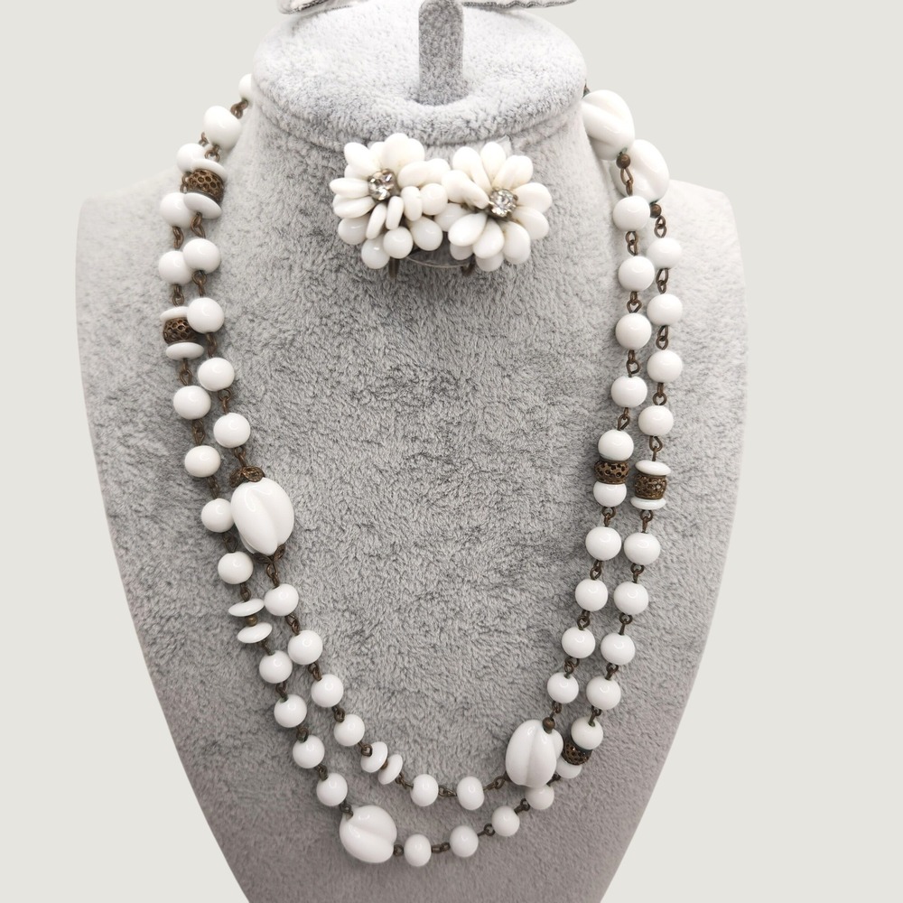 Vintage Milk Glass Station Necklace and Flower Screw Back Earrings Set Classic